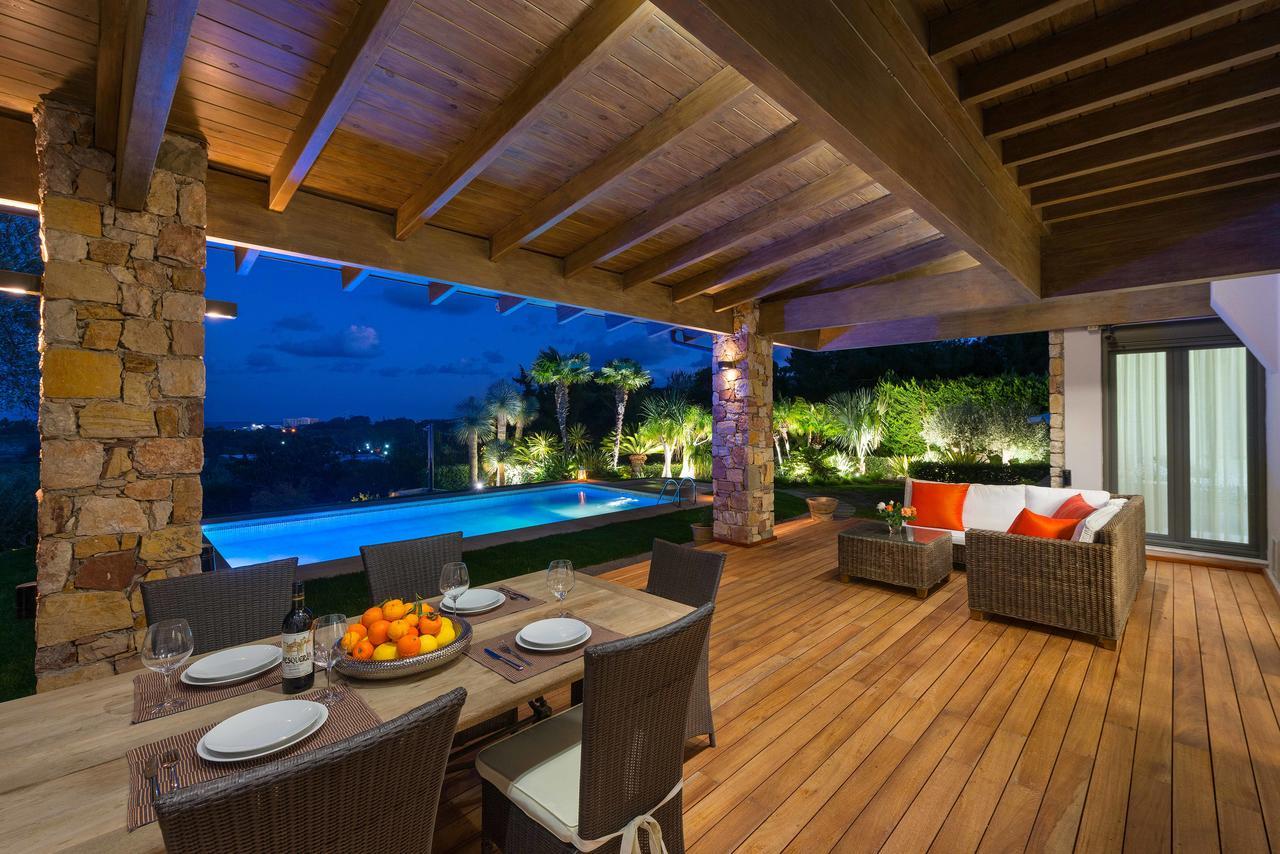 אסגורו Blue & Green View Villa מראה חיצוני תמונה